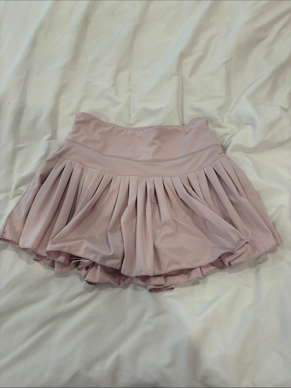 High-Low Pleated Skirt in Light Pink